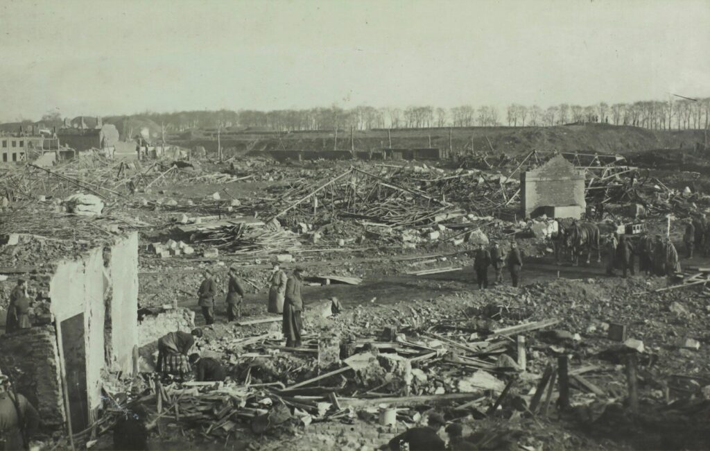 environmental damage in war, climate change and conflict, ecological war crimes, war and natural resources, environmental peacebuilding, ecocide law, Climate & Conflict, Environmental Policy, Global Governance, Sustainable Development, Climate Security, Ecological Economics,