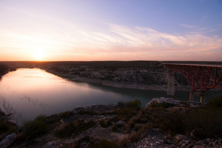 water diplomacy, transboundary water governance, hydrology, ecological economics, climate adaptation, international water law, river basin management,